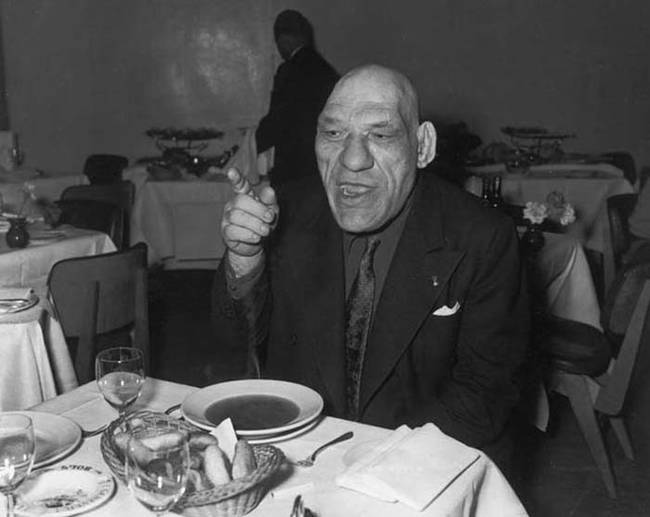 Maurice Tillet, photo ancienne, anomalies physiques, photos anciennes handicap, photos anciennes physique, photos anciennes maladie, vieille photo maladie