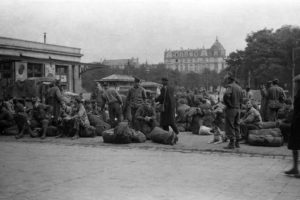 Photo seconde guerre mondiale abimée