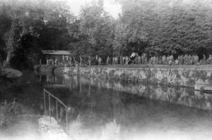 Photo seconde guerre mondiale abimée