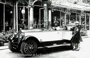 photo-ancienne-Buick-6-Cylindres-Type-17-HP-Torpedo-5-places---Voiture-de-19--